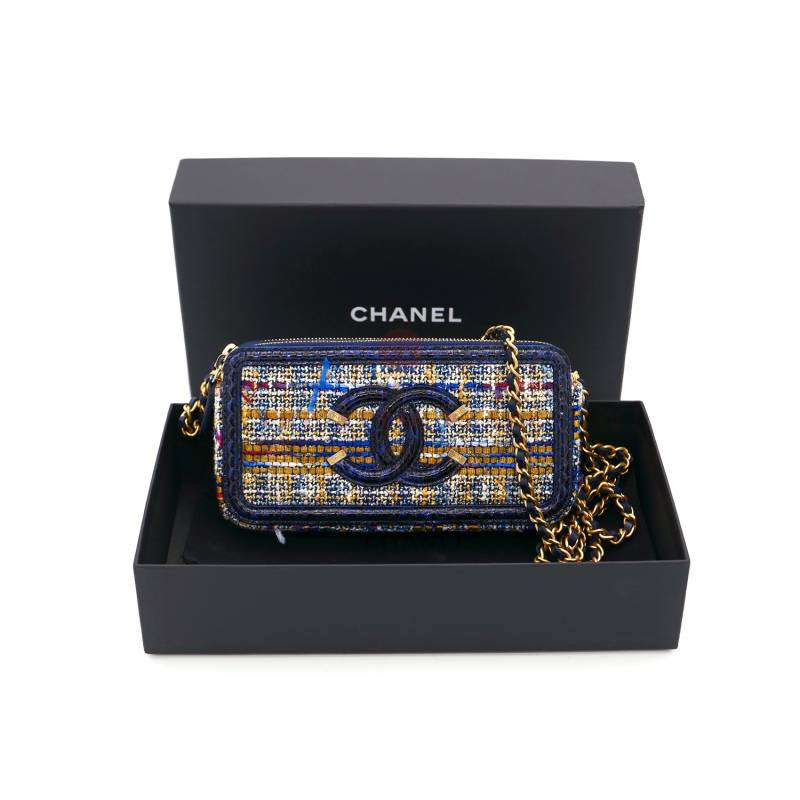 CHANEL 25759388 Multicolor Tweed/ Blue Python Leather Trim Zip-Top Wallet on Chain Shoulder bag